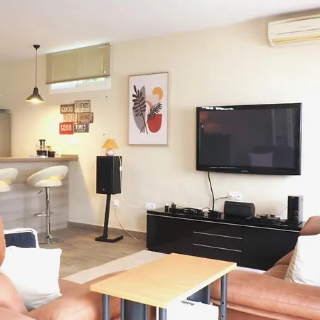 Stylish Private Pool Ideal For Large Family